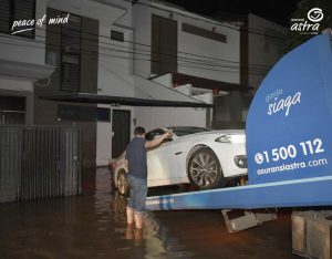 Berkendara Cerdas Saat Musim Hujan